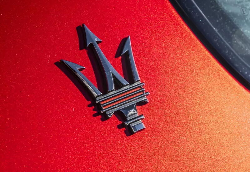 Stellantis может избавиться от Maserati и Alfa Romeo